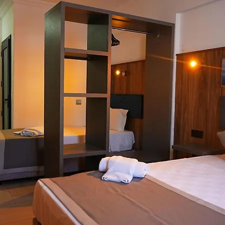 Hotel Smart