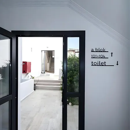 Smart Hotel *